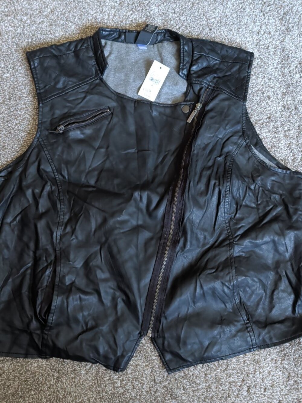 Lane Bryant Womens Size 28 Black Sleeveless Faux Leather Full Zip Short Vest